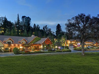 Western Yosemite Gateway 3*